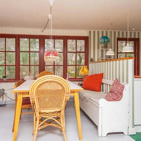 6 Person Holiday Home In Glesborg *