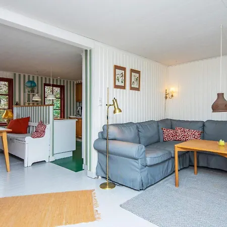 6 Person Holiday Home In Glesborg