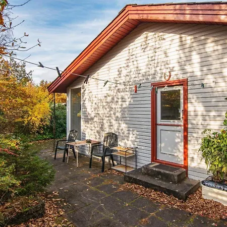 6 Person Holiday Home In Glesborg Dom wakacyjny *